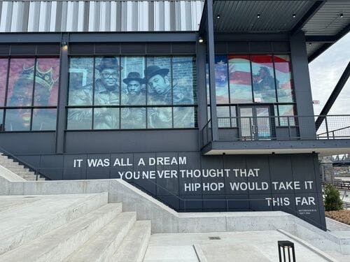 La façade du Hip Hop Museum