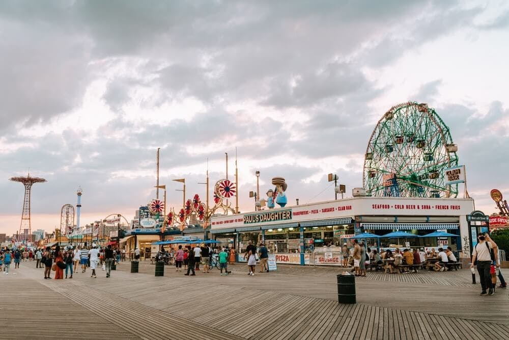 Vue depuis la promenade de Coney Island