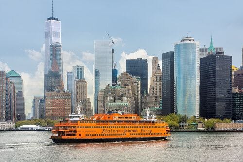 Le ferry qui traverse vers Staten Island